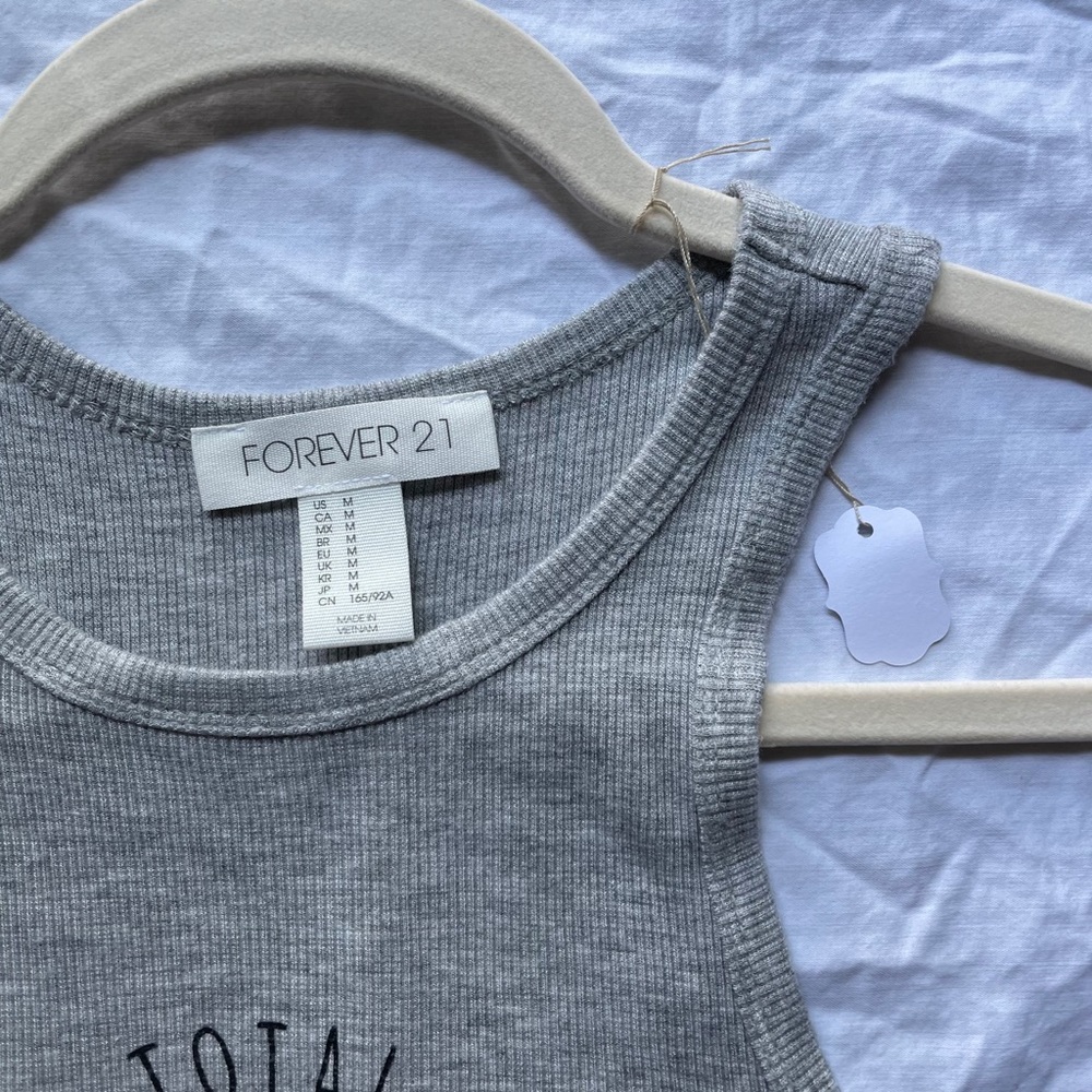 Total Babe Tank - Picture 2 of 3